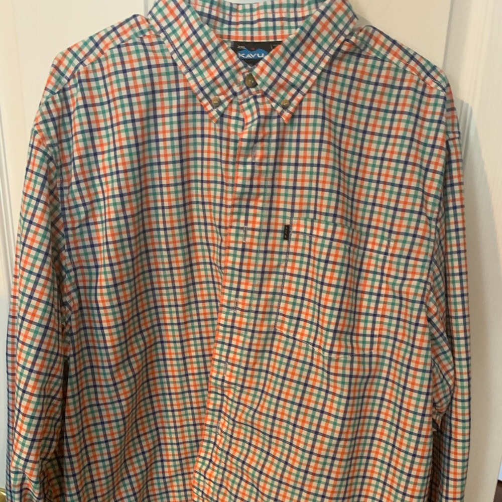 Men’s Kavu long sleeve shirt Like new.